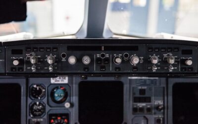 The Difference Between an Autopilot and a Flight Director